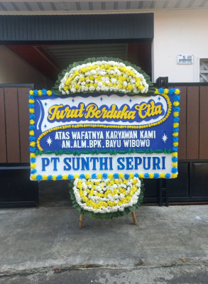 Papan Bunga Duka di Bathin Solapan
