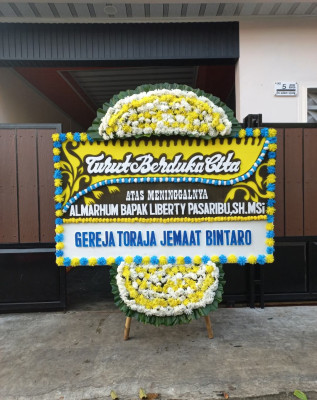 Papan Bunga Duka di Bathin Solapan