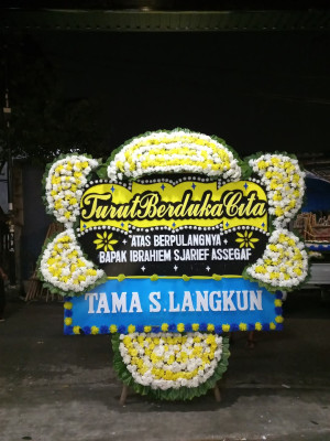 Papan Bunga Duka di Bathin Solapan